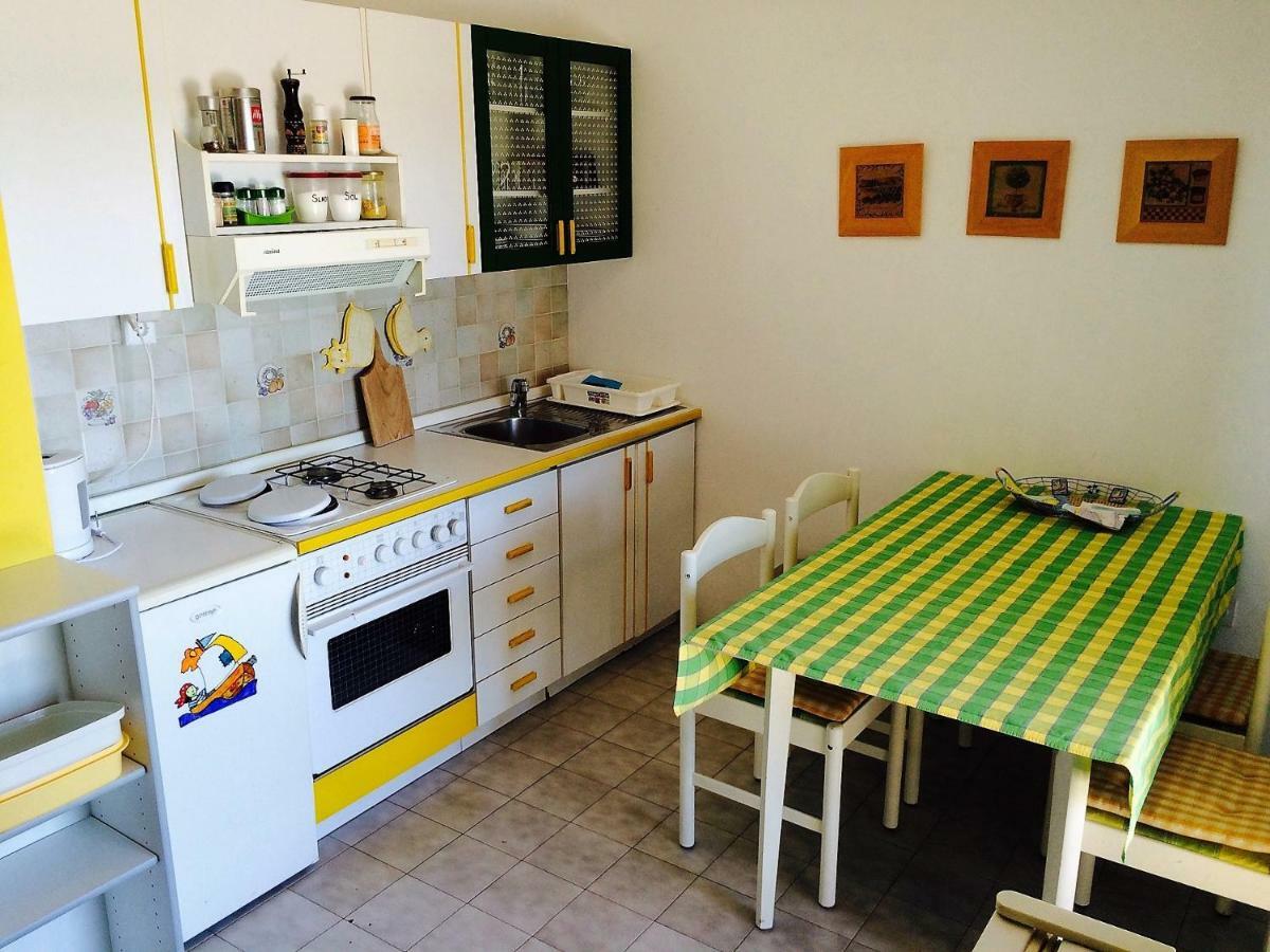 Apartments Markelj Lovrečica Eksteriør billede