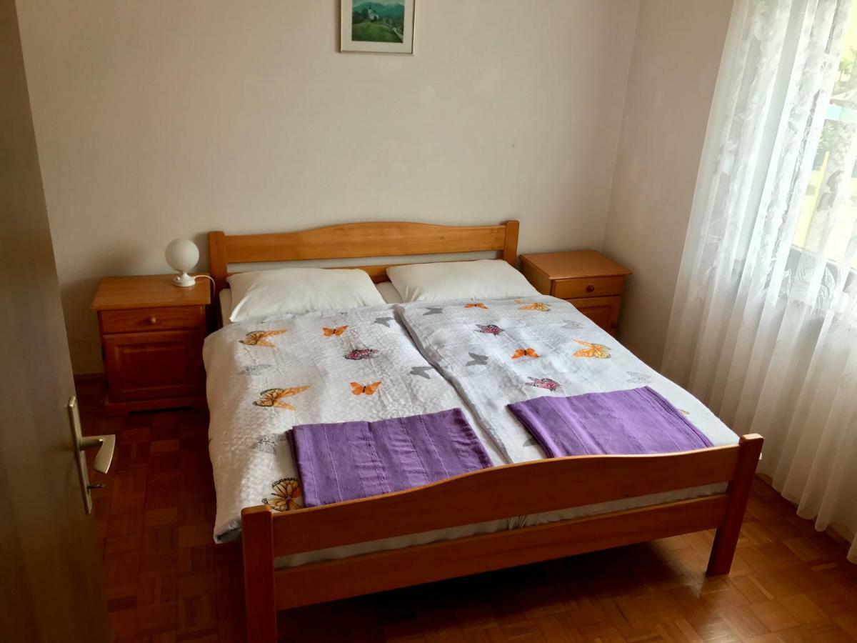 Apartments Markelj Lovrečica Eksteriør billede