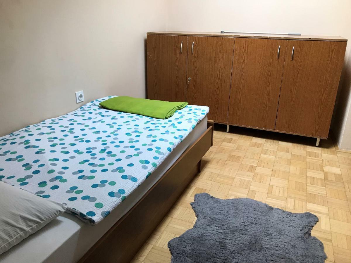 Apartments Markelj Lovrečica Eksteriør billede