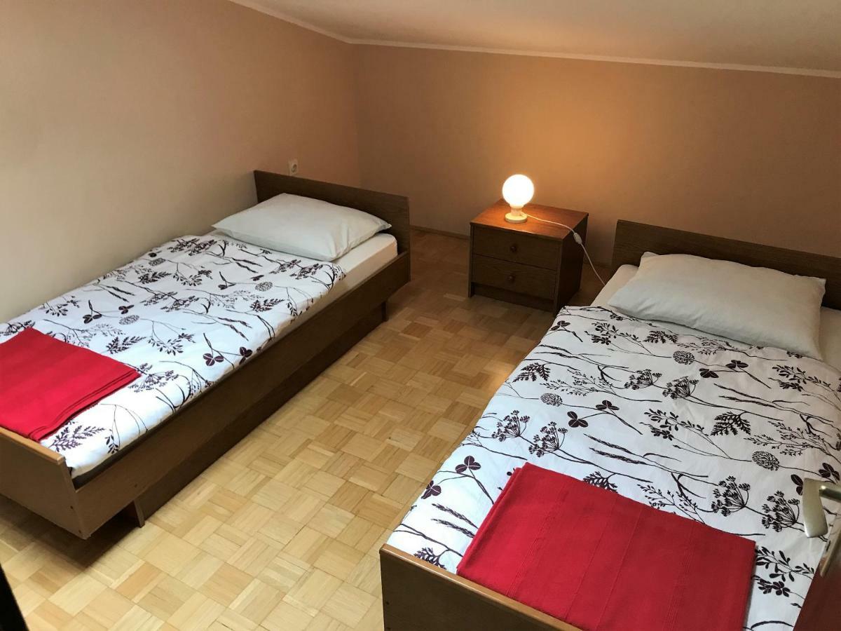 Apartments Markelj Lovrečica Eksteriør billede